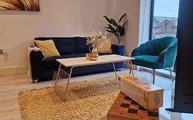 2 Bed Luxury City Centre Flat
